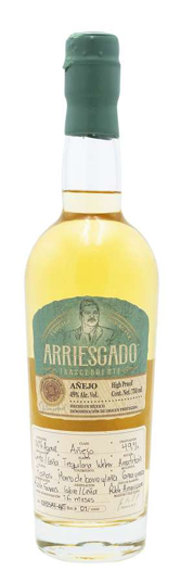 Arresgado Anejo bottle